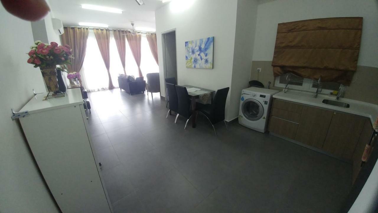 My Sentrio Apartment Kuala Lumpur Exterior photo