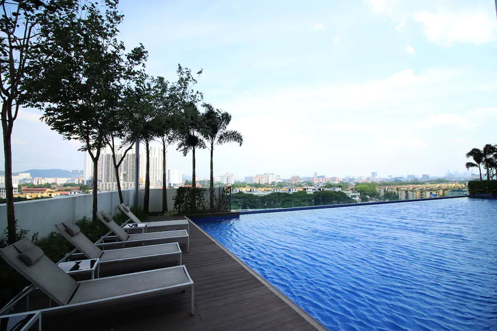 My Sentrio Apartment Kuala Lumpur Exterior photo