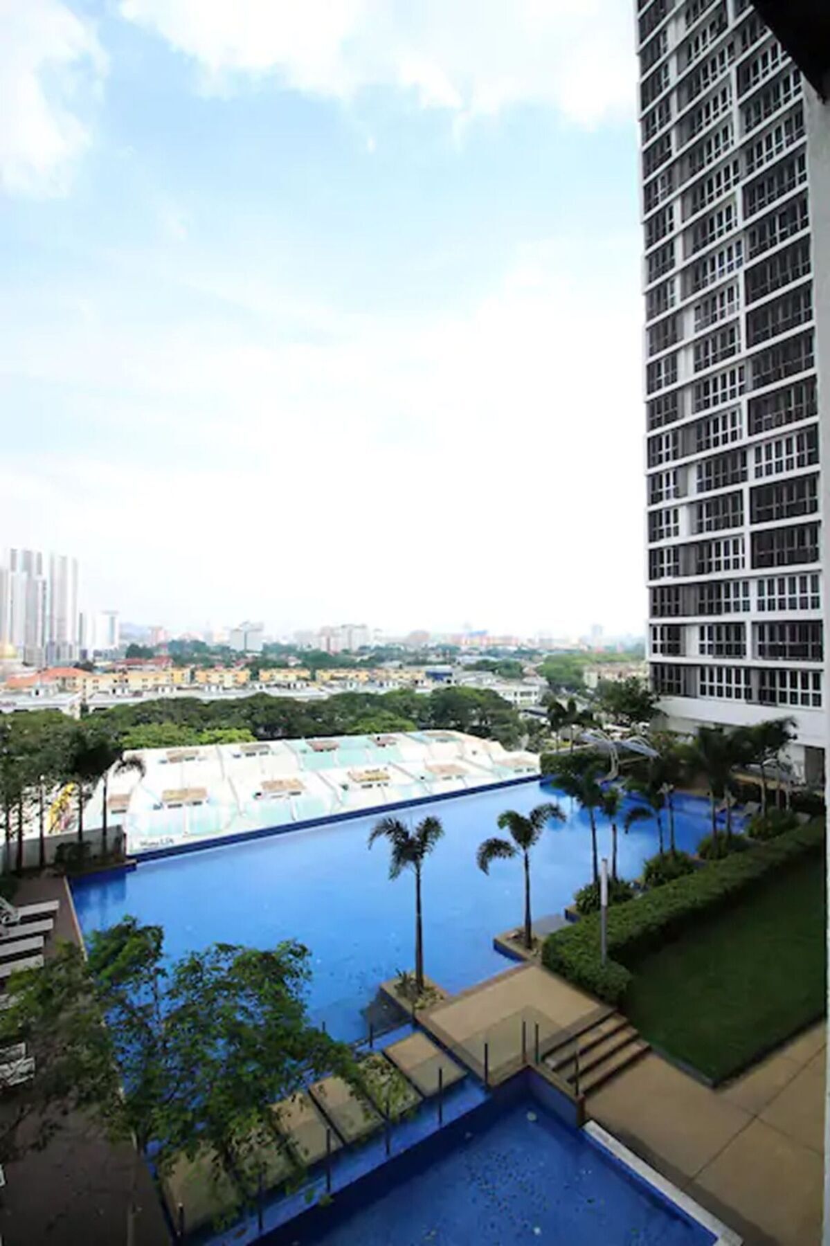 My Sentrio Apartment Kuala Lumpur Exterior photo
